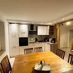 Appartement In With Swimming Pool Penzlin