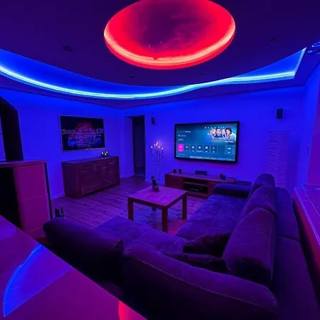 In With Swimming Pool Apartment Penzlin